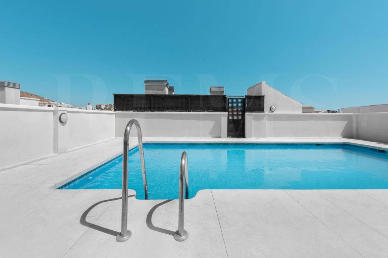 Lägenhet Cozy Flat With Common Pool & Parking - Center By Rems *
